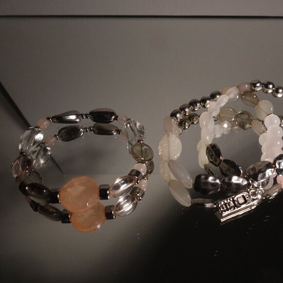 Multicolor Beaded Bracelet Set - Picture 3 of 6